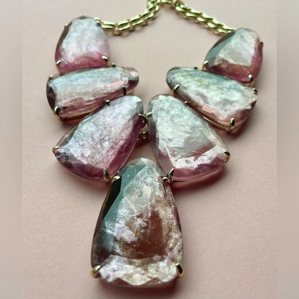 NWT Kendra Scott Harlow Necklace in Sable Mica 14k Gold Plated - Picture 2 of 9